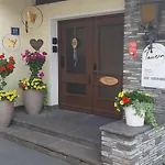 Pansiyon Gaestehaus Huber Mittersill