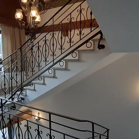 Gaestehaus Huber * ميترسل