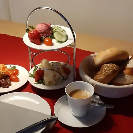 Ubytování v soukromí Gaestehaus Huber *