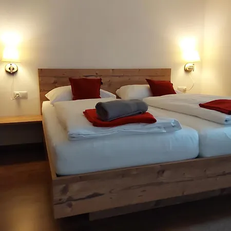 منزل للإقامة Gaestehaus Huber