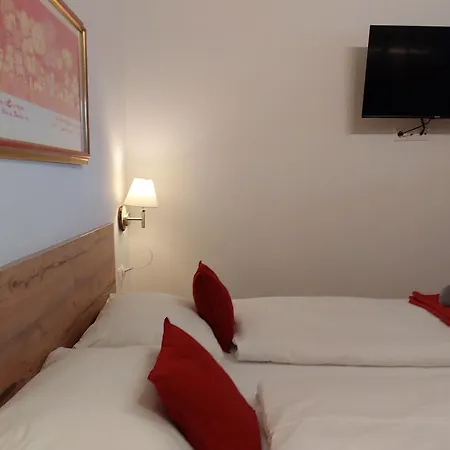 Gaestehaus Huber * ميترسل