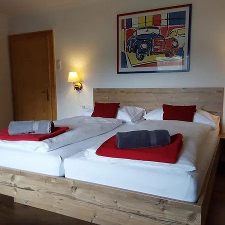Homestay Gaestehaus Huber Mittersill
